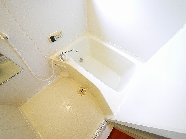 セジュールN IIの浴室|きれいなお風呂です