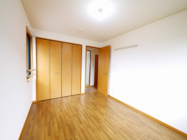 セジュールN IIの洋室|個人の部屋や寝室として使える洋室です