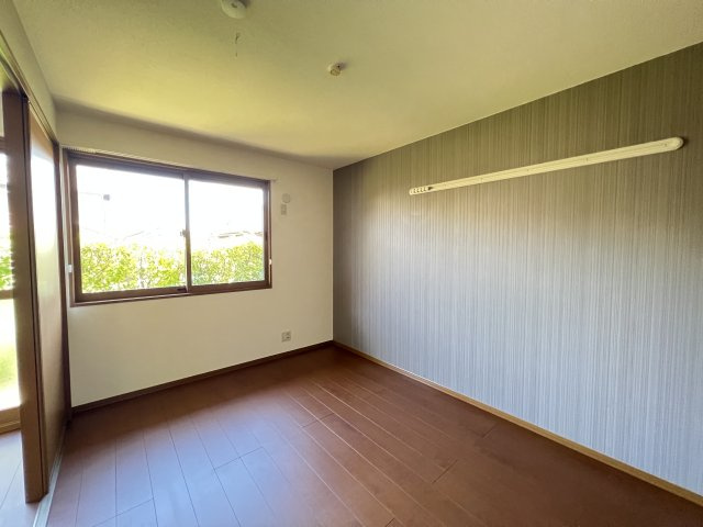 クレール荒子の洋室|南洋室　6帖です。