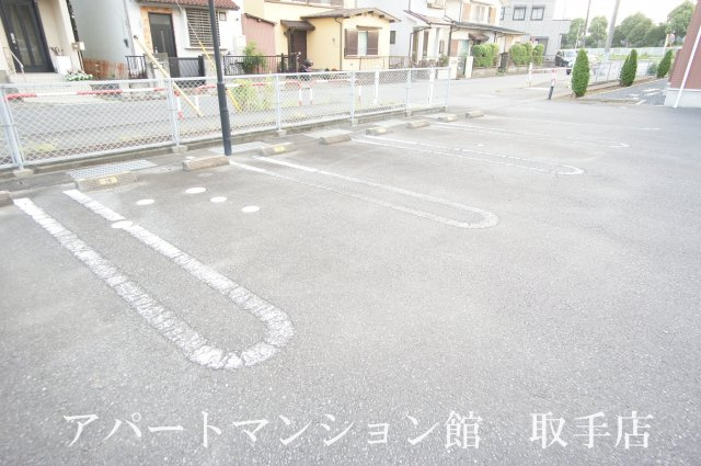メリディオの駐車場