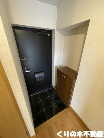 【玄関】 | プリエール井原 | シンプルで使いやすい玄関です