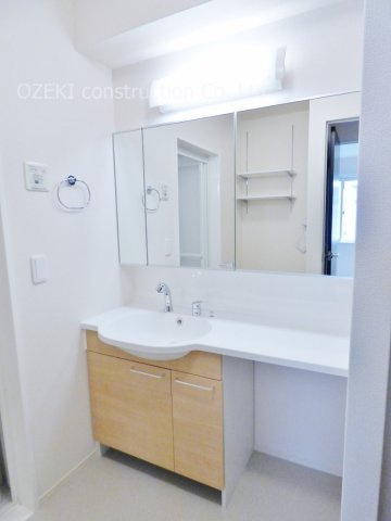 グランディールの独立洗面台