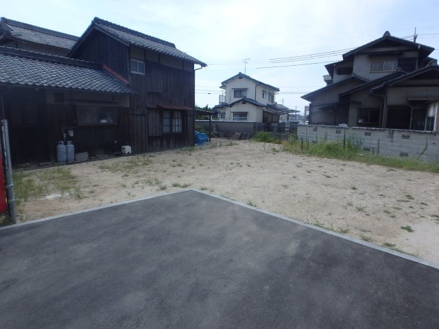 白楽町　3区画　分譲地の前面道路含む現地写真
