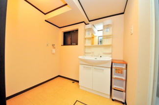 【洗面所】 | 新丸太町貸家