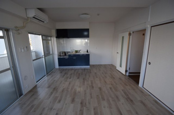 【居間・リビング】