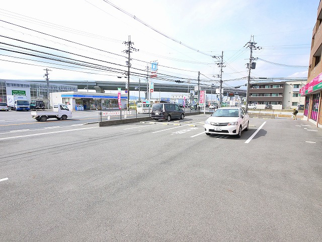 Merveille　二階堂（メルヴェーユ　ニカイドウ）の駐車場|車をお持ちの方に嬉しい駐車場付き