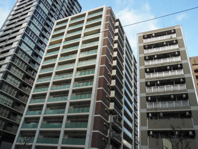 【外観】 | ザ・パークハウス天神橋一丁目 | 南森町徒歩6分。商店街近くの便利な立地です。