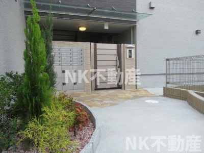 【エントランス】 | Fuji　espace heureux（フジ　エスパスウルー） | 毎日通るエントランスはこのようになっています