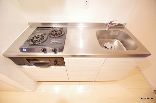 オアシス梅田のキッチン