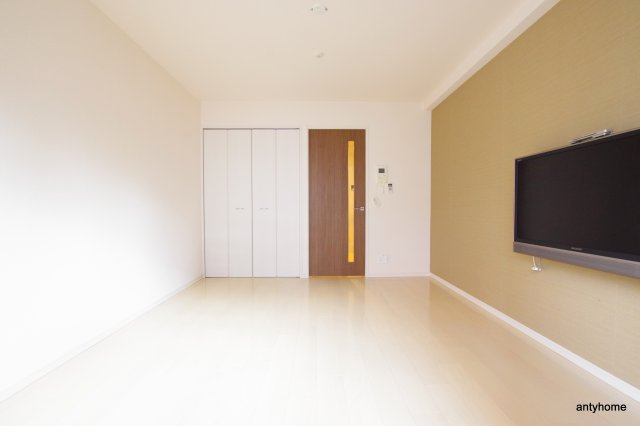 オアシス梅田の洋室