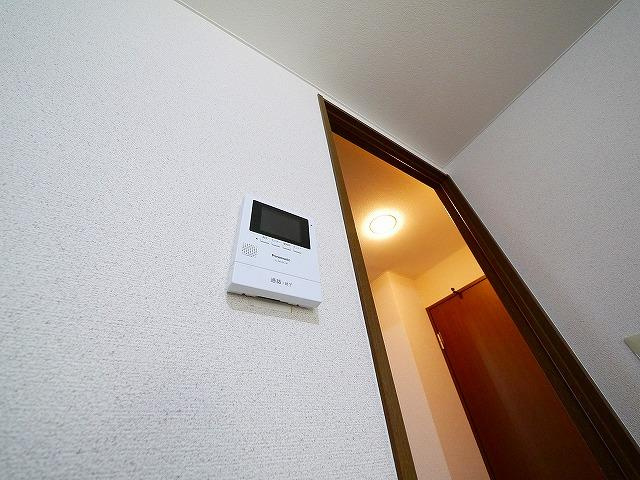 アベニール（二階堂上ノ庄町）のセキュリティ|モニター付きインターホン