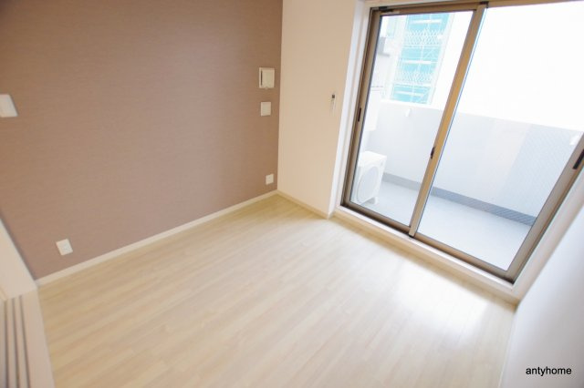CASSIA新大阪　仲介手数料無料の寝室