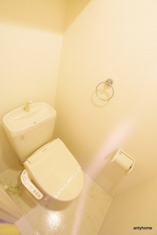 CASSIA新大阪　仲介手数料無料のトイレ