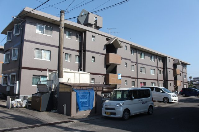 河野ハイツA
