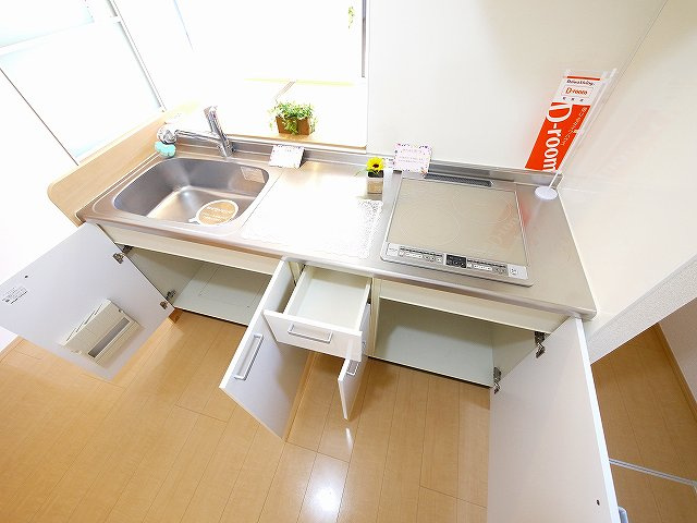 ブロッサムコートのキッチン|お料理しやすいキッチンです