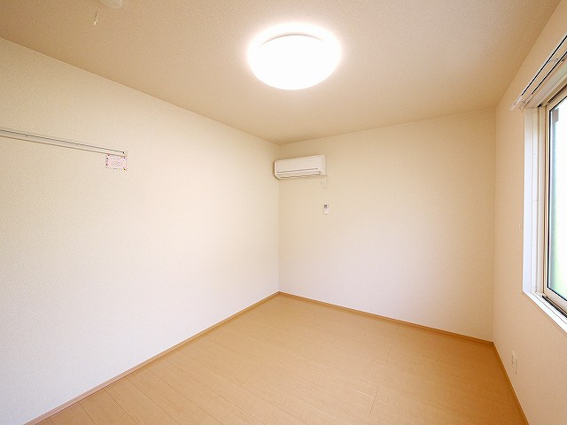 ブロッサムコートの寝室|寝室にいかがでしょうか