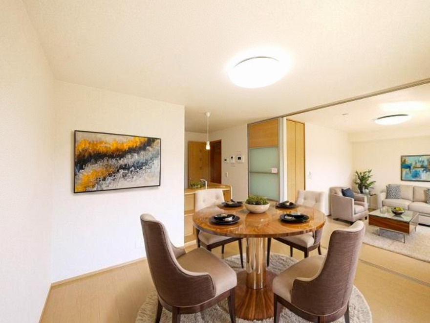 ブロッサムコートの居間・リビング|CGで家具等を配置したもので家具等は含まれません
