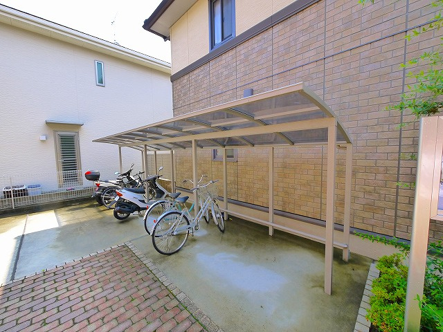 ヴィルヌーブ　Ｃ棟（新町）のその他共用部分|駐輪場