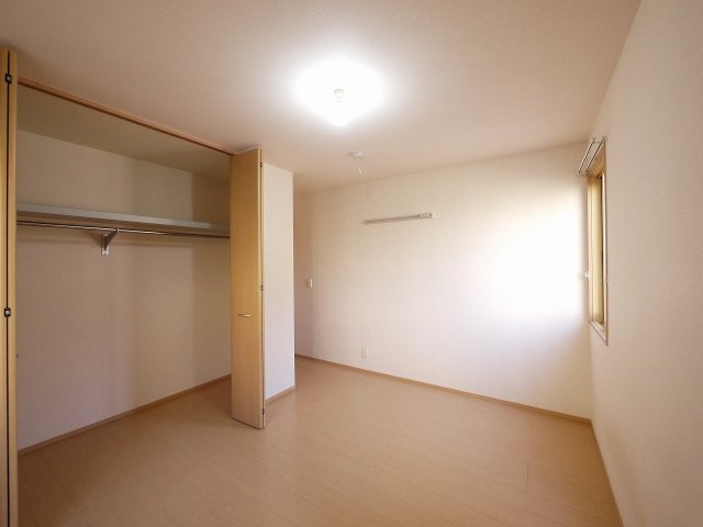 ヴィルヌーブ　Ｃ棟（新町）の洋室|スタンダードな洋室です