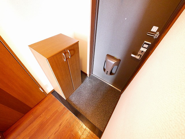 エトワール（大福）の玄関|明るい玄関です