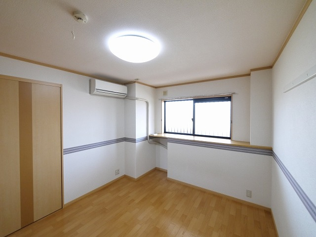 ラウレアの洋室