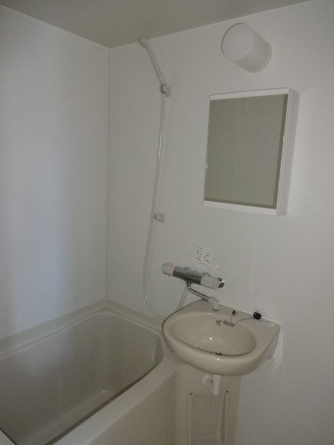 メドベハーズの浴室|バス・トイレ別