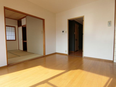 【居間・リビング】 | ライフ北梅田