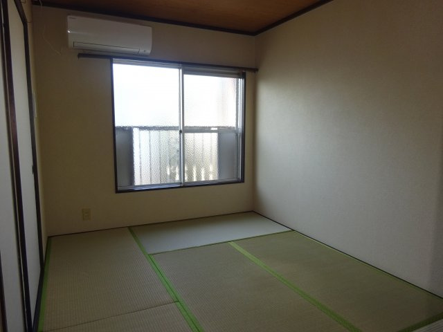 パールハイツD棟の寝室