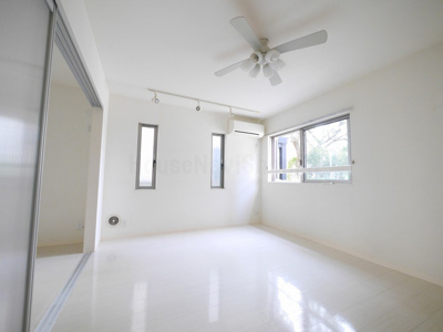 【居間・リビング】 | ブルーム