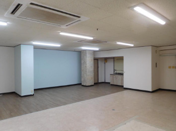 第一明不ビル