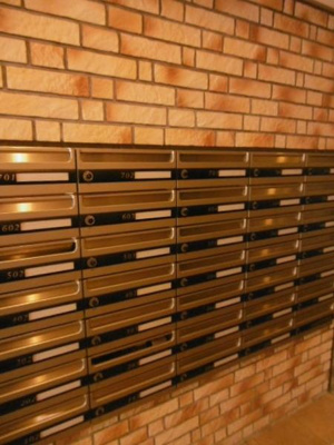 【エントランス】 | スプリングライト | 集合ポスト