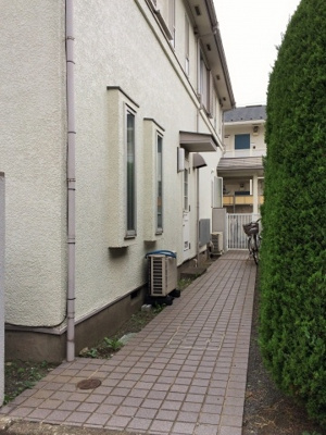 【エントランス】 | オークヒル久我山(賃貸一戸建て) | 裏口