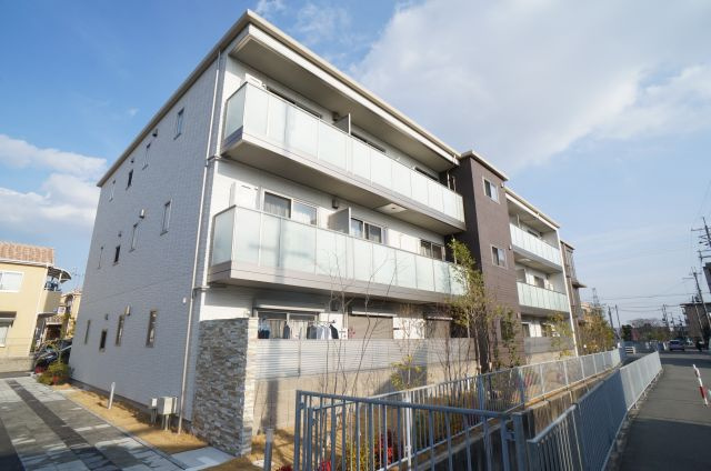 シャーメゾン山本の外観
