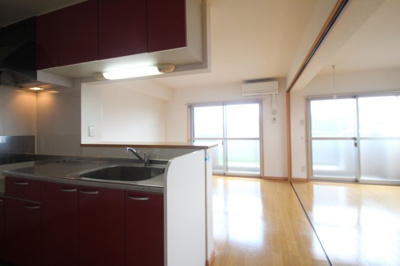 【居間・リビング】 | Ｙ＆Ｍラ・フォーレ栄町Ｃ