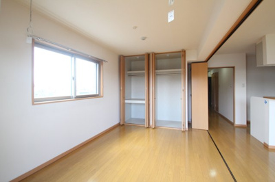 【寝室】 | Ｙ＆Ｍラ・フォーレ栄町Ｃ