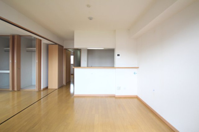 【居間・リビング】 | Ｙ＆Ｍラ・フォーレ栄町Ｃ