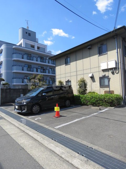 【駐車場】 | ココ・ソレジオ B