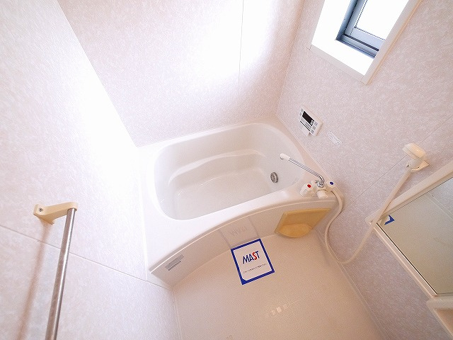 メゾンヴェール　Ａの浴室|ゆったり過ごせるお風呂です