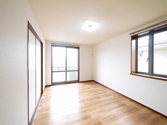 メゾンヴェール　Ａの居間・リビング|使いやすいリビングです