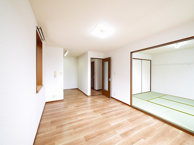 メゾンヴェール　Ａの居間・リビング|リビングです