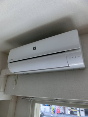 【設備】 | ロイヤルドレイク | ロイヤルドレイク　エアコン