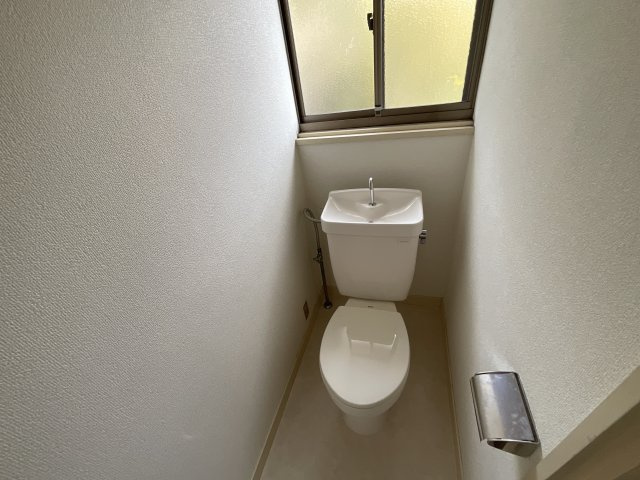 【トイレ】 | 谷川荘 | ゆったりとした空間のトイレです