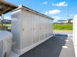 【収納】 | グランドール | タイヤなどが収納できる外物置