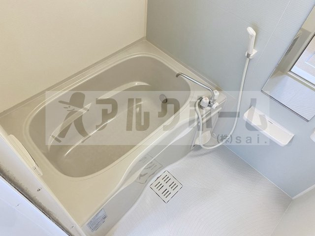 メゾンイーストの浴室