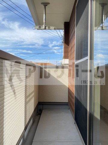 メゾンイーストのバルコニー