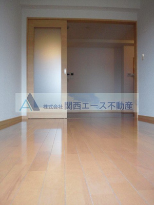 【洋室】 | グランガーデン足代新町
