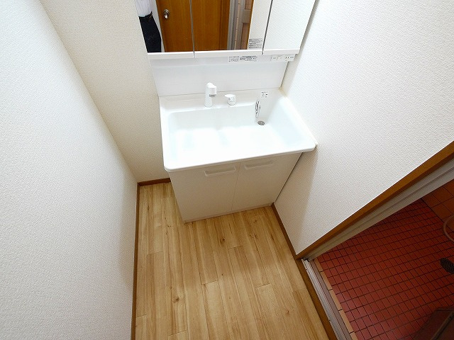 マンション芝の洗面所