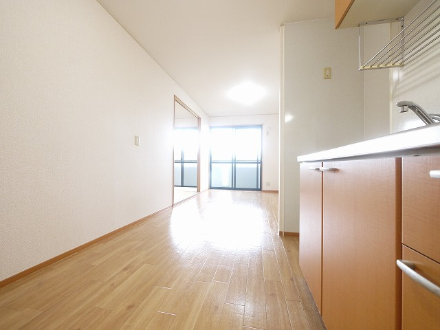 ロイヤルKの内装|過ごしやすい室内です