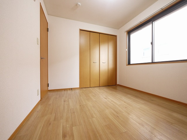 ロイヤルKの洋室|洋室です