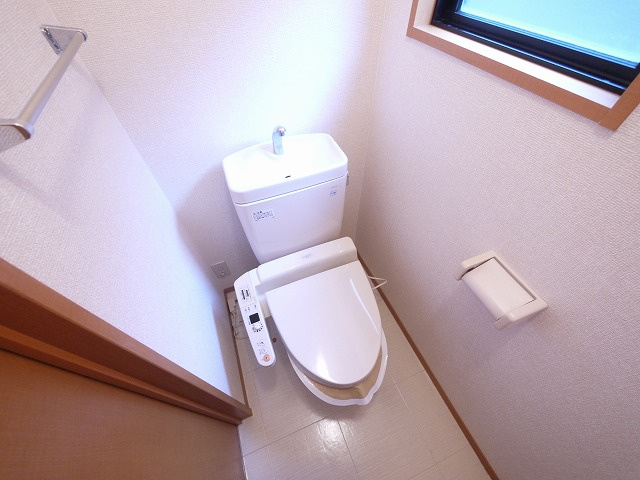 ロイヤルKのトイレ|トイレです